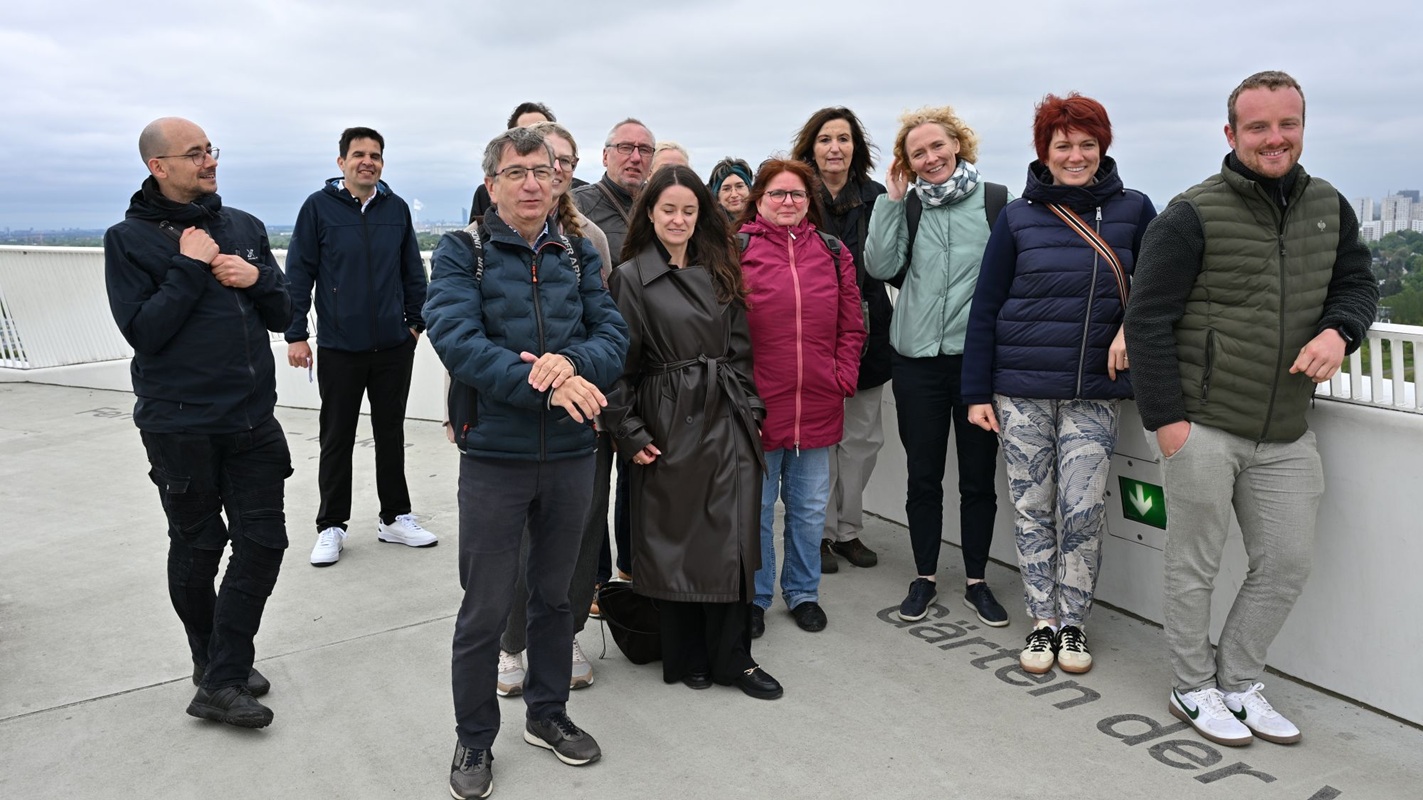 Auf dem Wolkenhain Von links nach rechts: Staatssekretär Florian Hauer, Bertil Wewer, Kerstin Rocktäschel, Sebastian Leskien, Daniel Wrobel